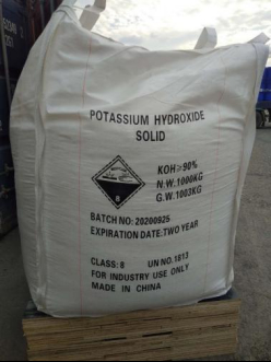 Thanh dầu kali hydroxide 90% cho sử dụng công nghiệp